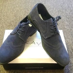 BRAVO! MEN'S FAUX SUEDE OXFORD!